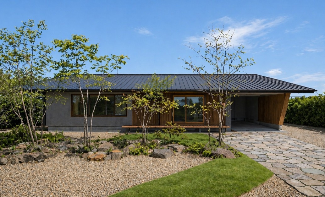 間取りの前に、暮らしを整える｜平屋の家だからこそ考えるべき暮らしの基準と設計要素—静けさをデザインする和モダンの平屋と外構が導く上質な時間軸設計