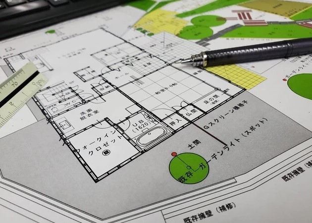 住宅価格はこれからどうなるのか。家づくりで、いま本当に考えるべきこと。住宅価格高騰・ナフサ問題・職人さん不足の時代に“暮らしの質”を守る住まいづくりとは。