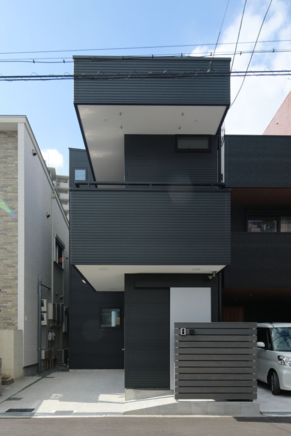 大阪市内、限られた敷地で広く住まう工夫のつまった家。9/12オープンハウス開催