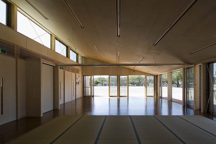 全面開口の保育室