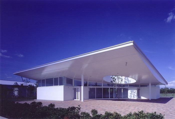 柏の葉公園 庭球場クラブハウス