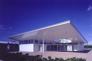 柏の葉公園 庭球場クラブハウス