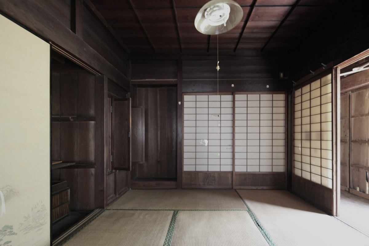 築１００年ほどのと思われる古民家リノベーション　改修前