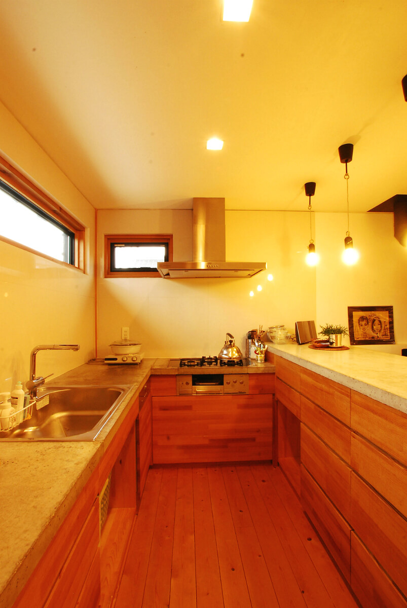 Wood stucco house オリジナルオーダーキッチン
