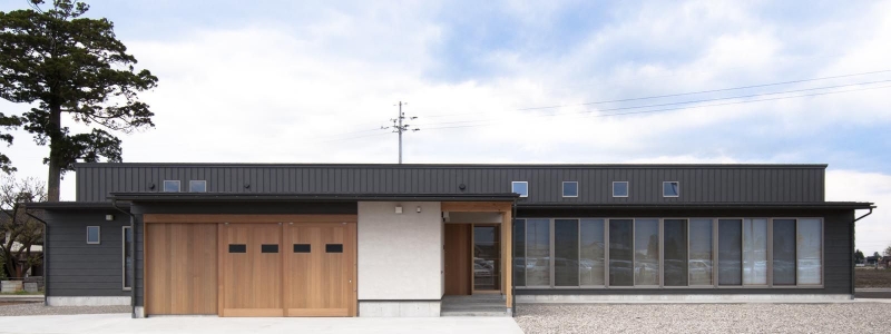 南砺市の家|砺波平野に建つ夫婦二人のための平屋住宅